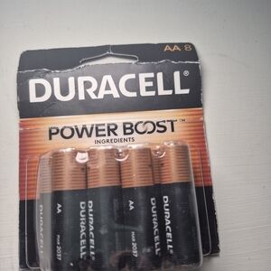 Duracell Power Boost AA Batteries - Copper/Black (8 Pack)